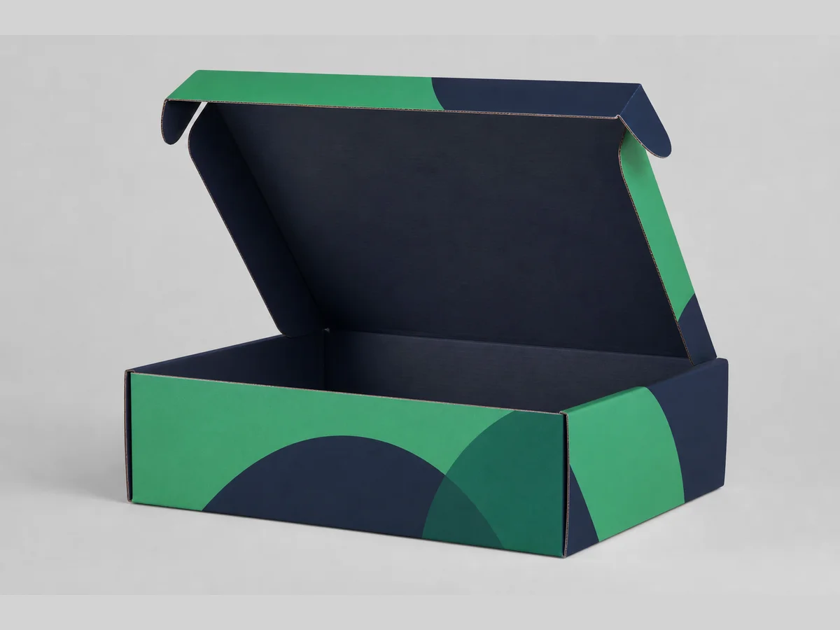 custom mailer boxes printed with brand logo
